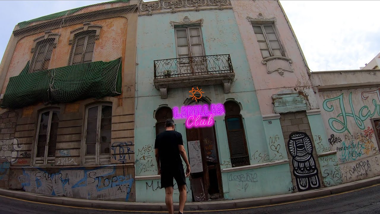 PUTICLUB LADILLAS