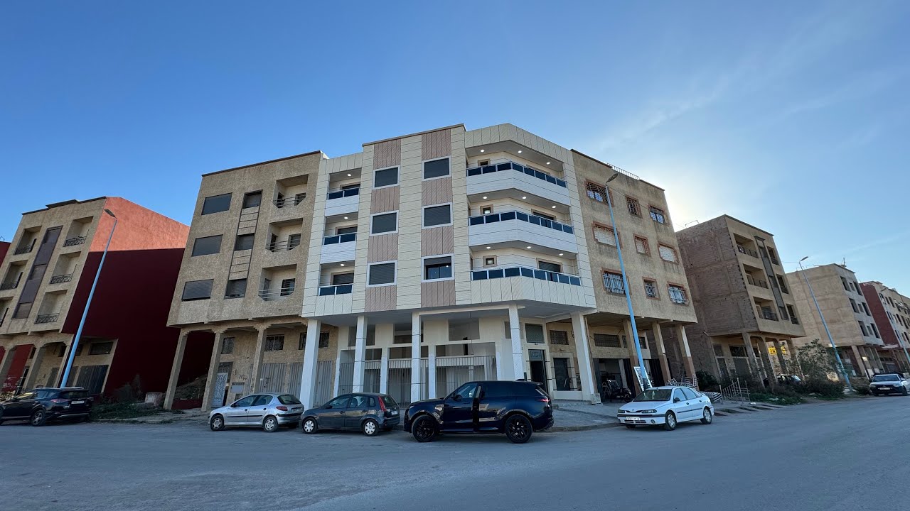 عمارة للبيع مع محل تجاري هوتة 280 مليون سنتيم  المالك  0606905600
