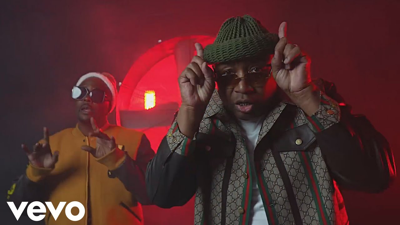 E-40 ft. Wiz Khalifa & Larussell - Same Thing (Official Video)