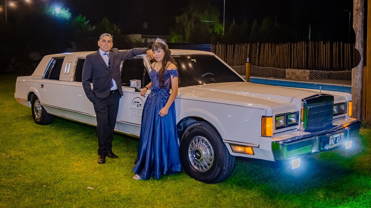 FIESTA de 15 AÑOS de  KAREN  FOTONORTE QUINCEAÑERAS