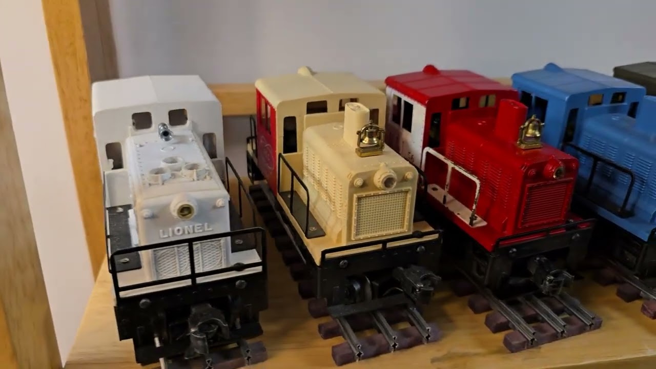 A collection vintage Lionel Motorized Units! #lionel #train #modeltrains #railroad