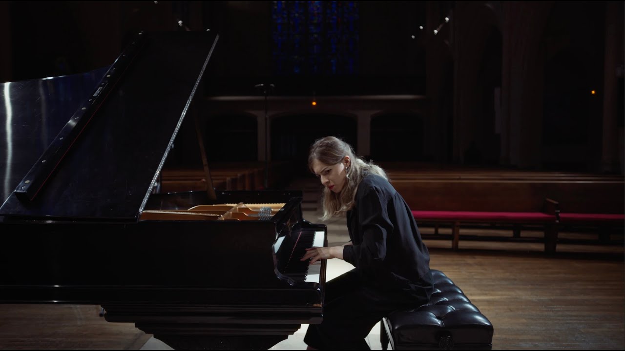 Ruta Kuzmickas - Brahms: Klavierstucke, Op. 118 (Live)