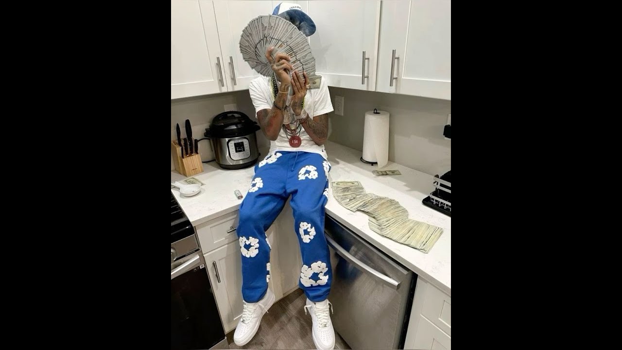 (FREE) Chuckyy x Lucki Sample Type Beat - 