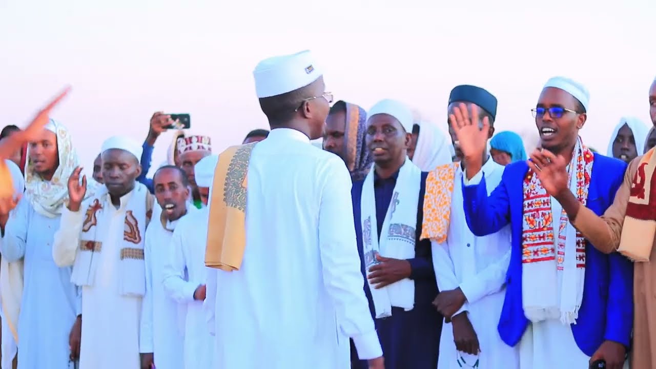 Banaanbaxa Siyaaradii 85aad Ee Alaha unaxariistee Caalimkii weynaa Sheikh Cali Samatar Xassan...