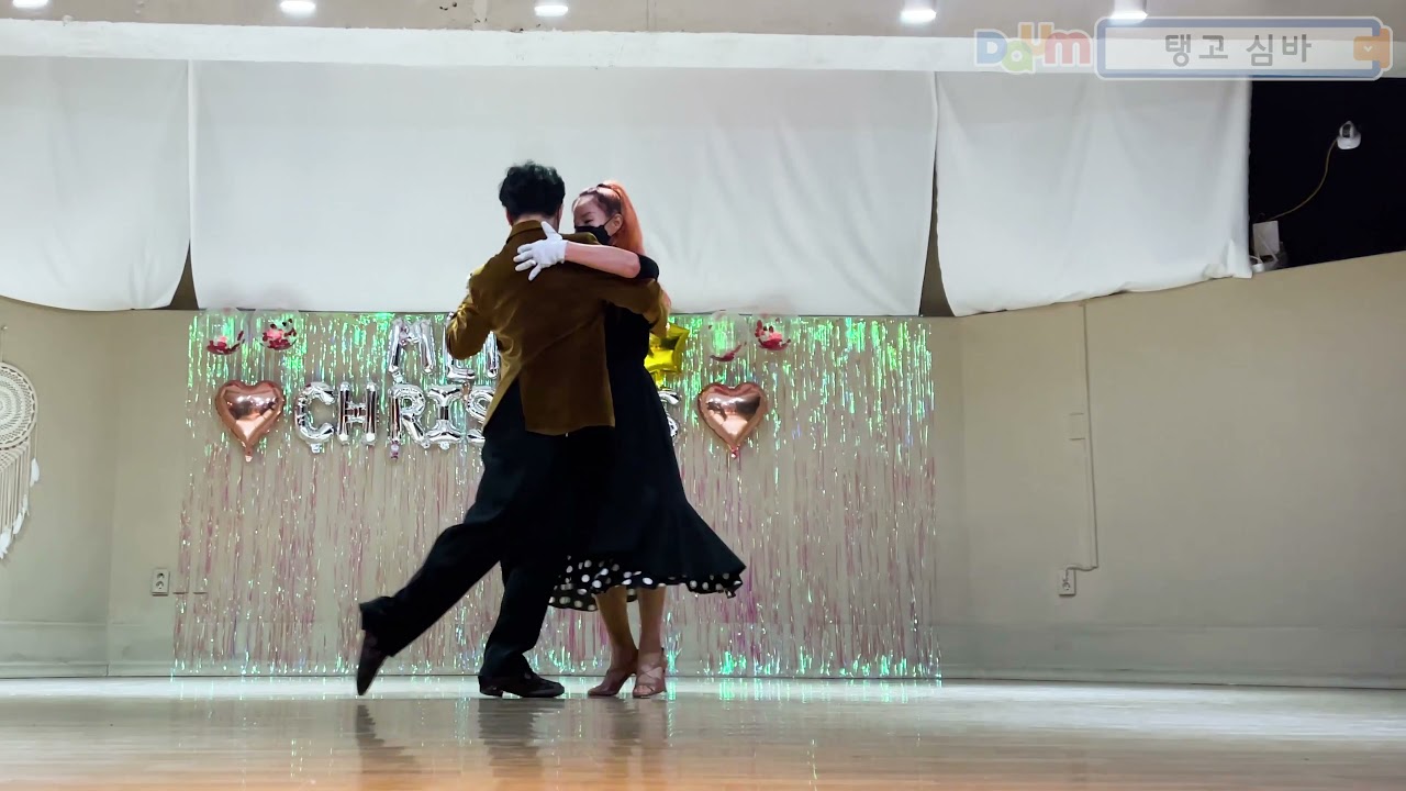 탱고 레슨 : 좁은 공간에서의 사까다와 우아한 히로 사까다 Tango Lesson : Ocho Sacada & Giro Sacada