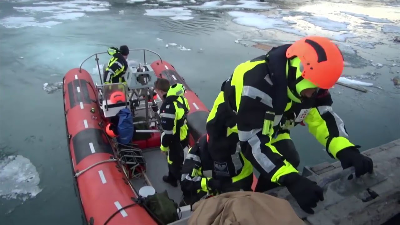 HDMS V&aelig;dderen F359 togt Gr&oslash;nland 2. kap.