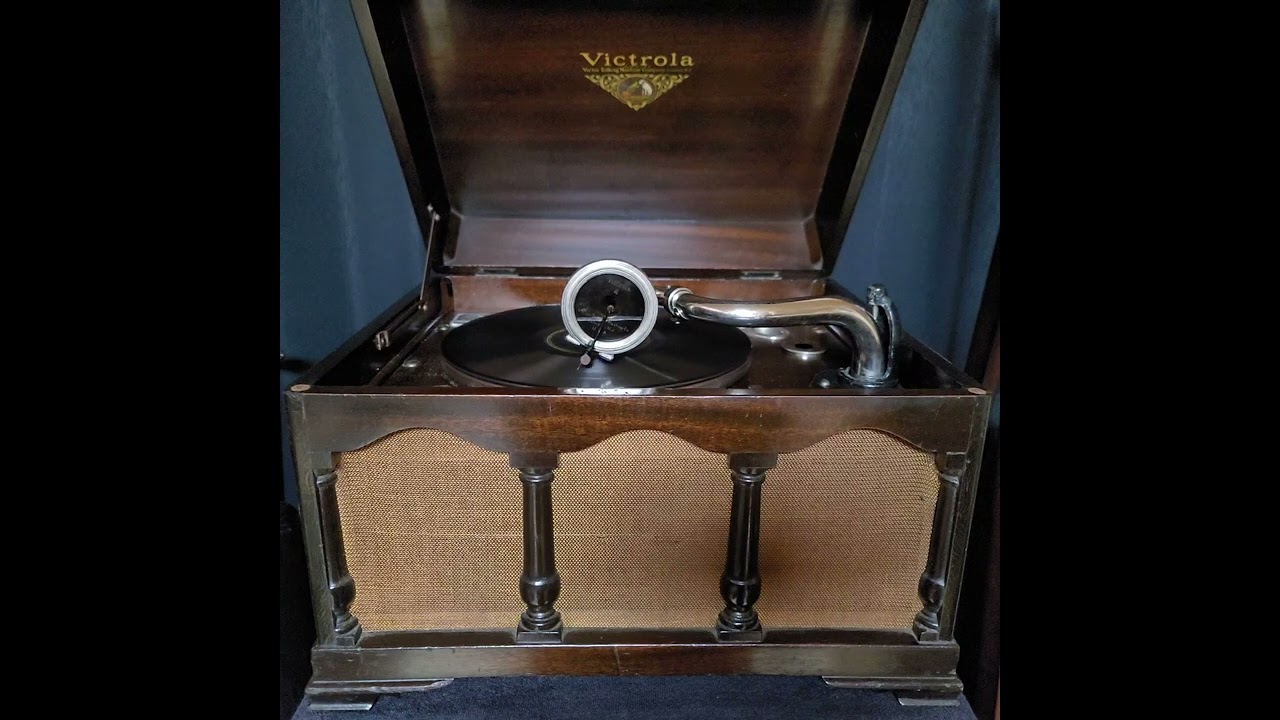 Joseph C. Smith Trio（ジョセフ C. スミス・トリオ）♪Mickey♪ 1919年 78rpm. Victor VV 1 ｰ 70 phonograph.