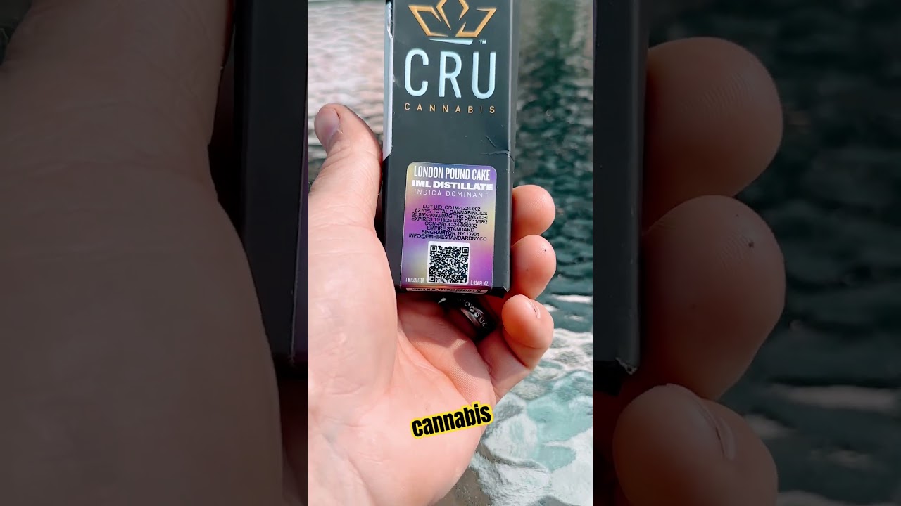 An honest review of. CRU cannabis: Lyndon pou hold one cake 1 ml cart. 