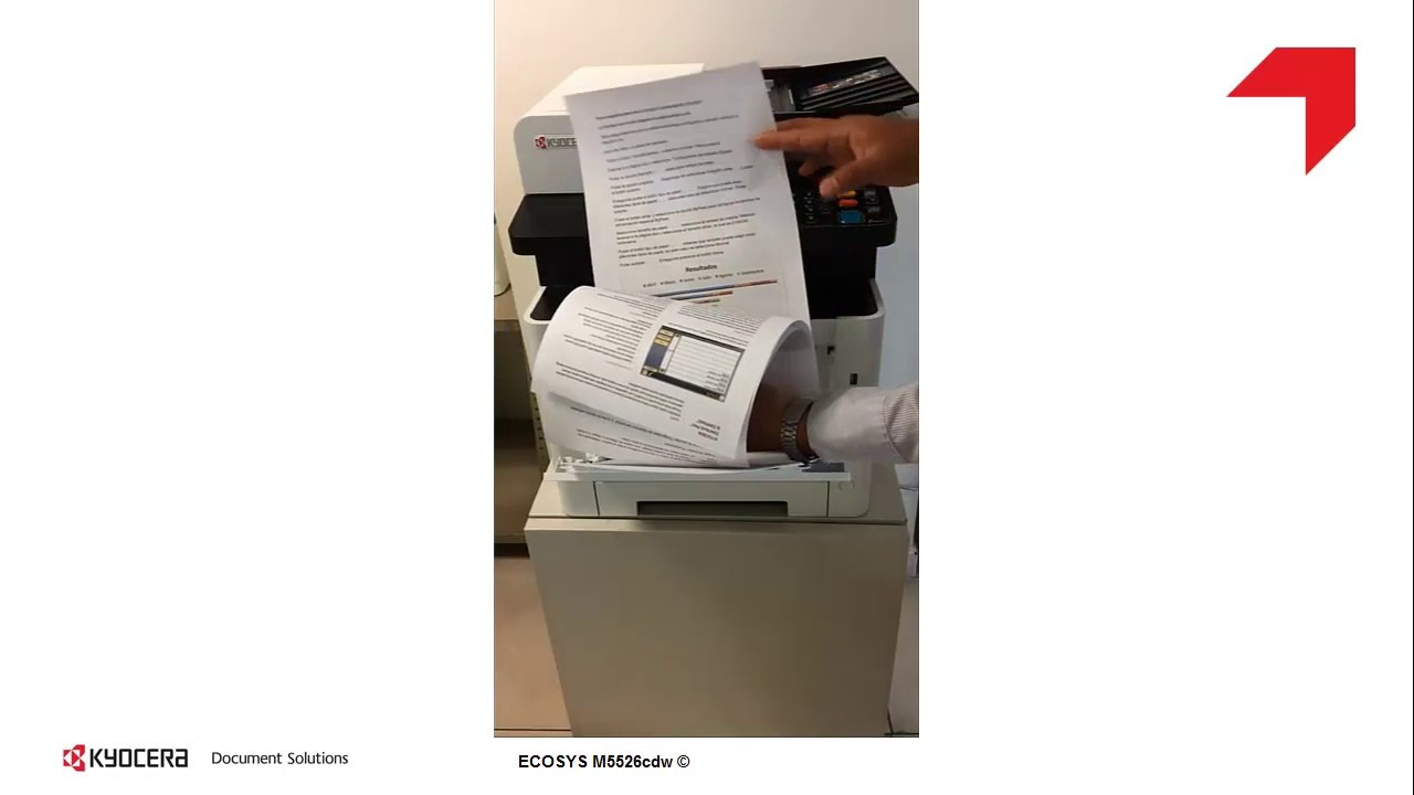 ECOSYS M5526cdw Copia mezclando hojas tamaño carta y oficio