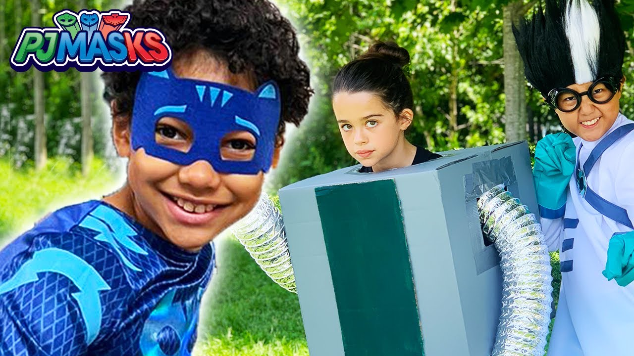 PJ Masks in Real Life 🤖 Run, Robot, Run 🌟 Pretend Play Super Heroes | PJ Masks Official