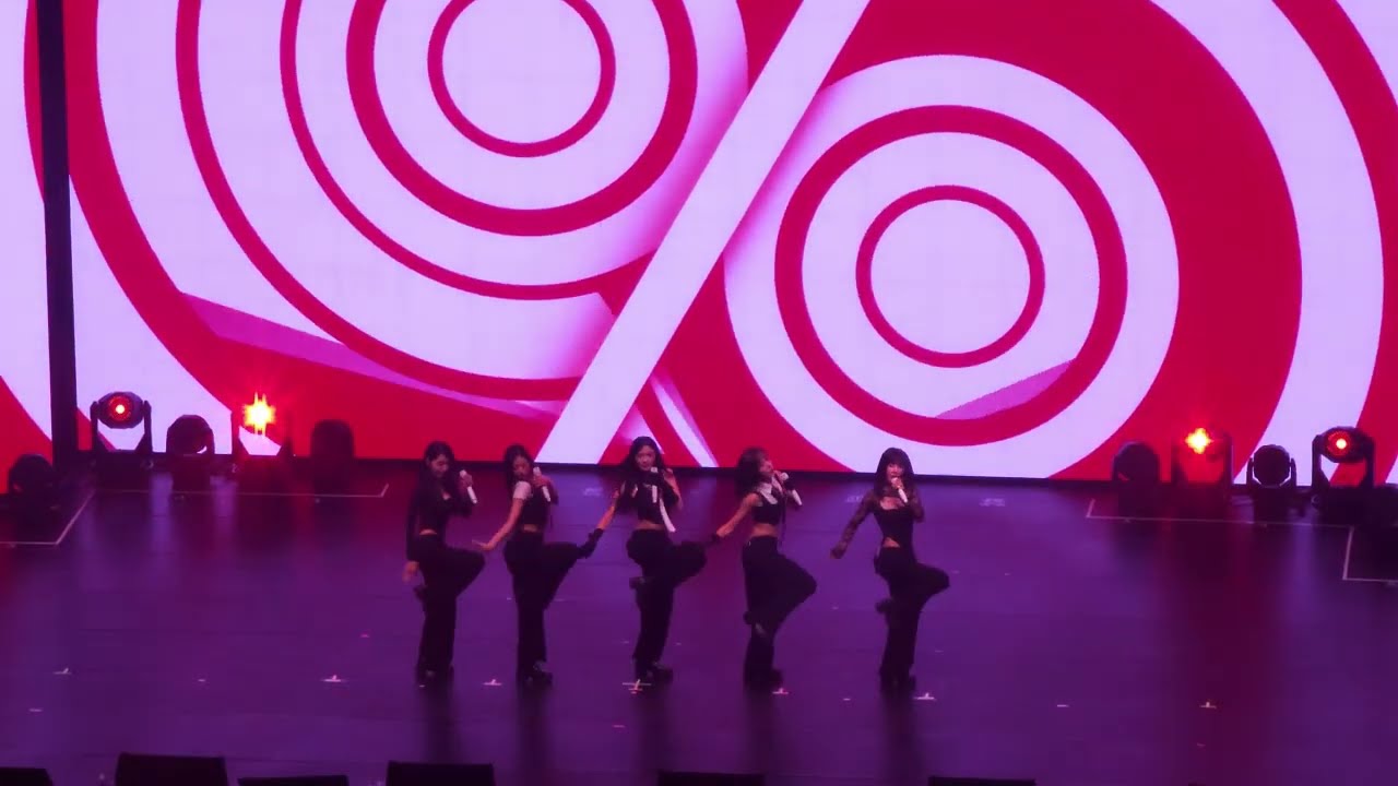 260307 Apink - %% Eung Eung(응응) & Dilemma | 2026 Apink Asia Tour ＜The Origin: APINK＞ in TAIPEI