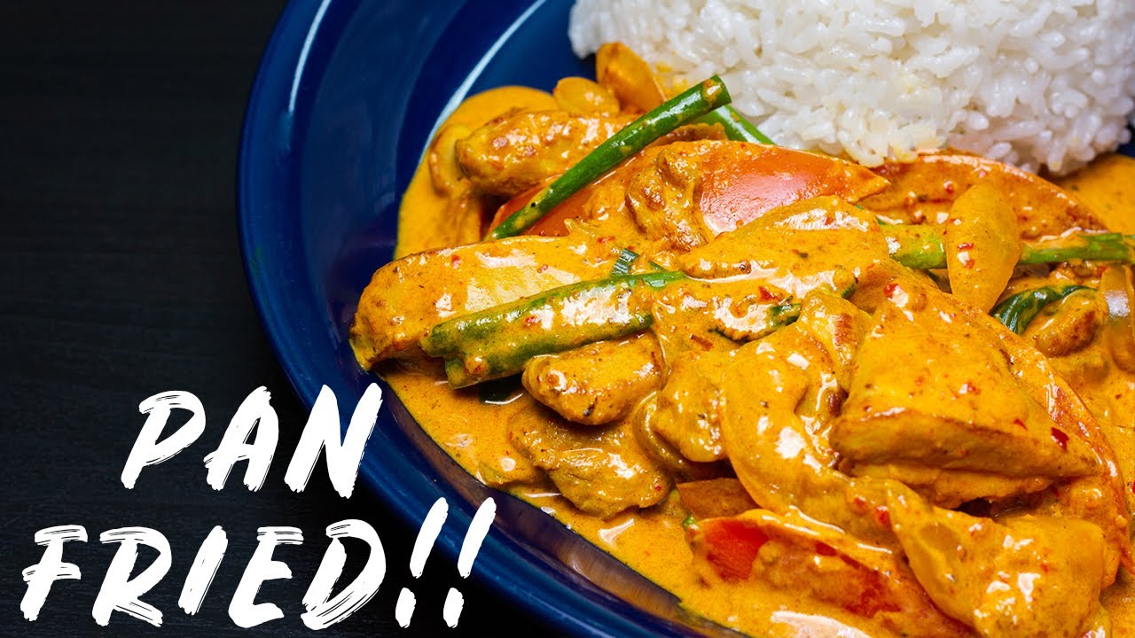 Thai Pan-Fried Yellow Curry with Chicken! So Simple, So Delicious!