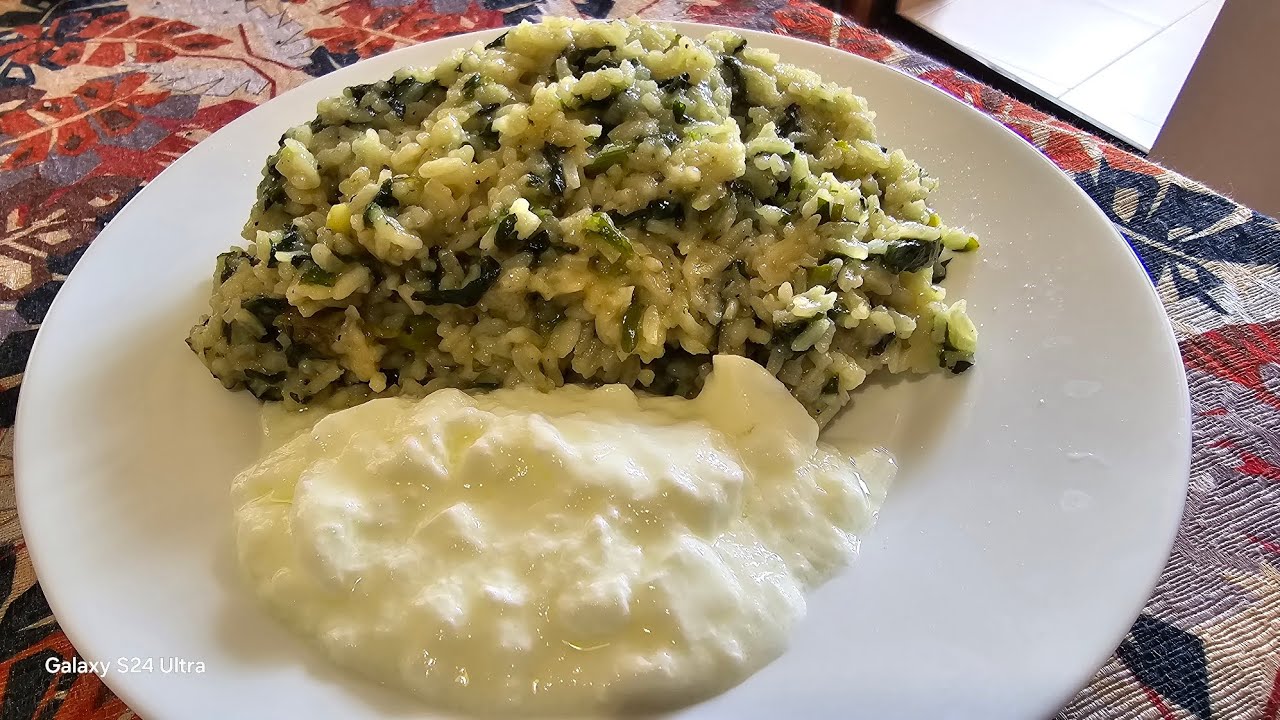 ОРИЗ СЪС СПАНАК