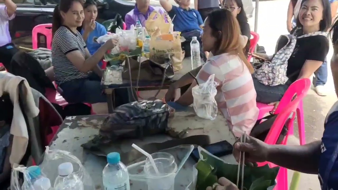 ชาวแพร่สามหมื่นแห่ฟังเพื่อไทยสนามแตกกระทบกีฬาเยาวชนแห่งชาติ เมืองแพร่เกมส์ จี้แพร่มีสำนึก