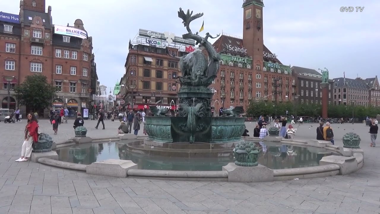 Dengang på Rådhuspladsen  Egon 2024