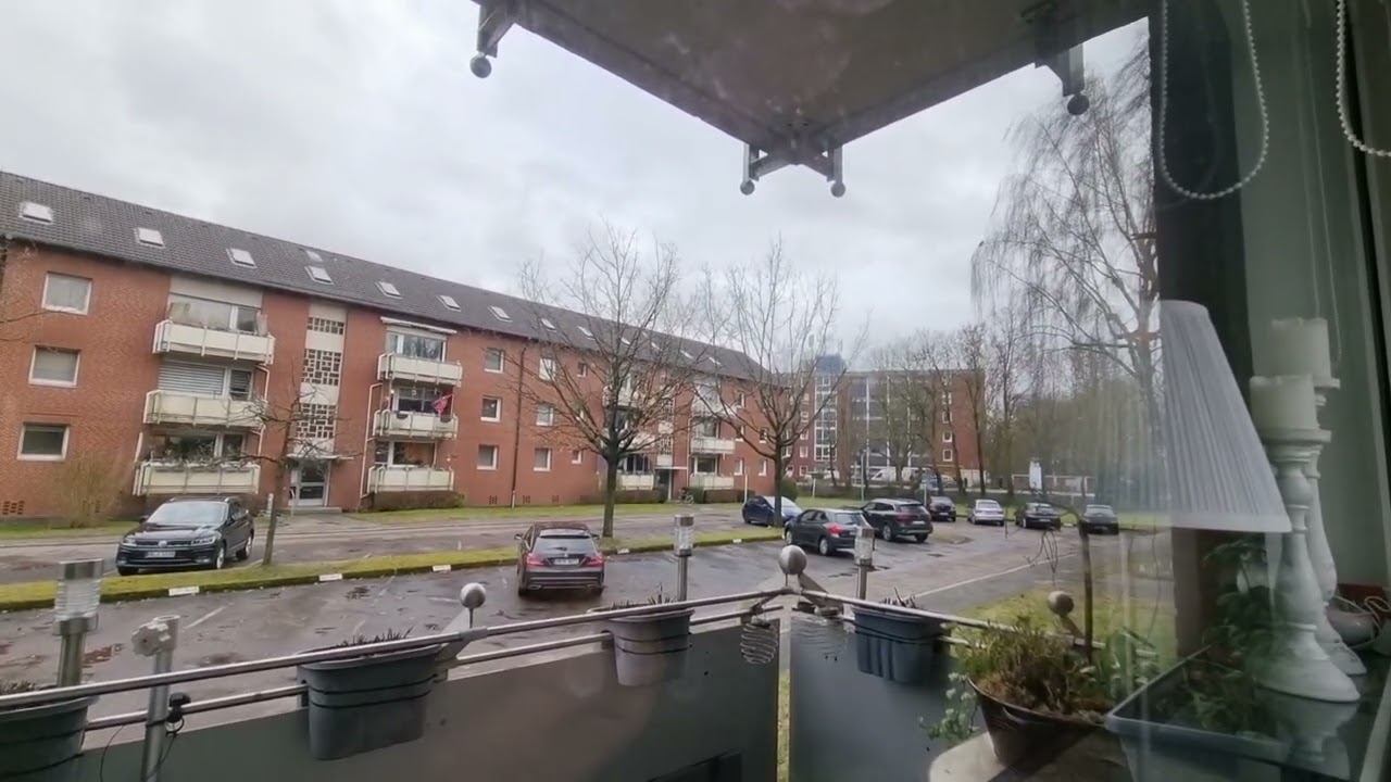 Всё в кучу/ хотят больше, а получают не то.