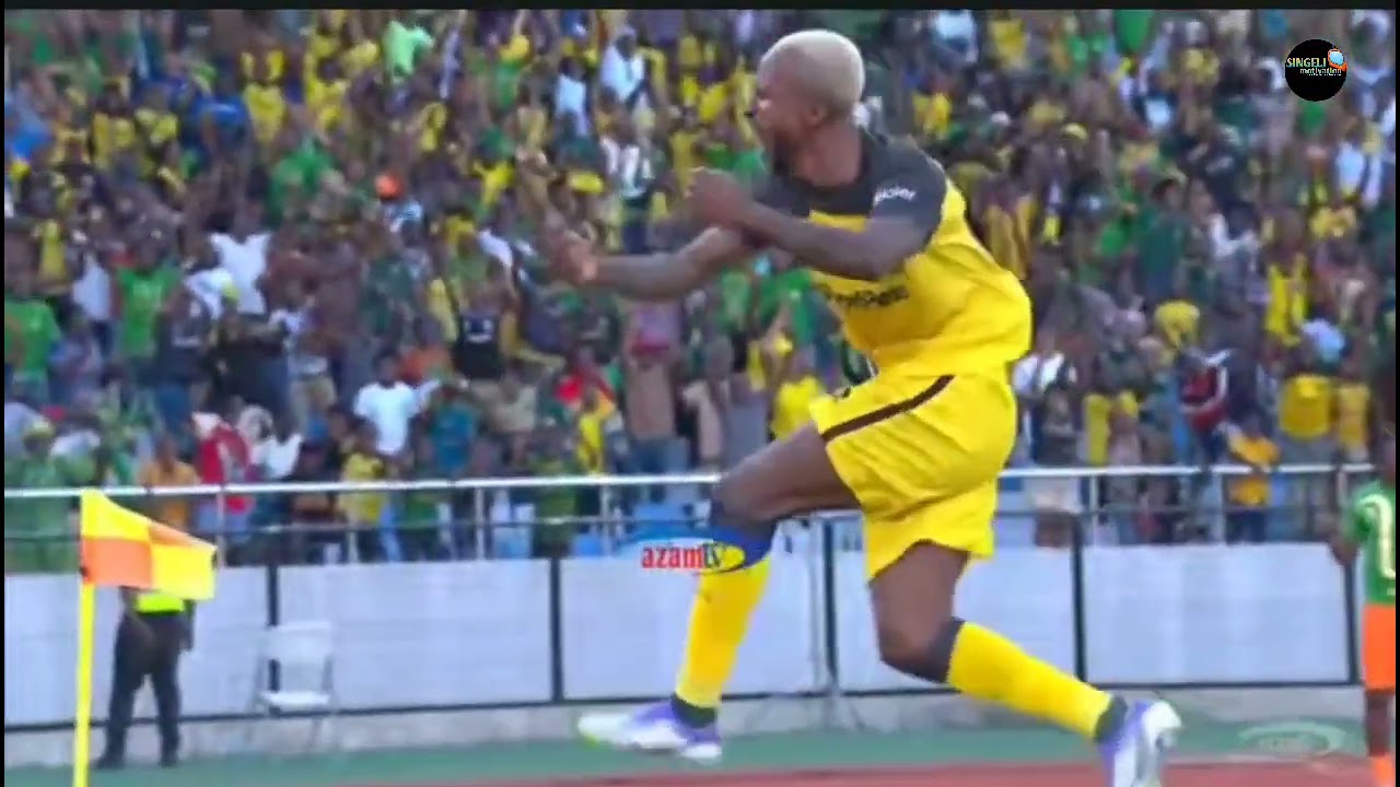 YANGA VS SILVER STRIKERS.       PACOME KASHAWALIZA WAMALAWII UKO