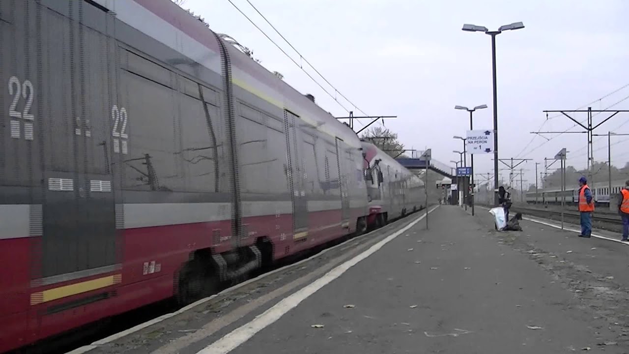 ED74-011 + ED74-004 jako TLK Poznań Gł&oacute;wny - Krak&oacute;w Płasz&oacute;w [ Start Lusterkiem]