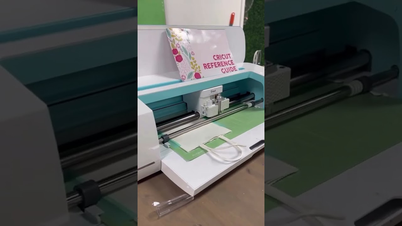 Why buy basic gift bags when you can customize your own with your Cricut?! 🤩 #cricut #craft #mgl