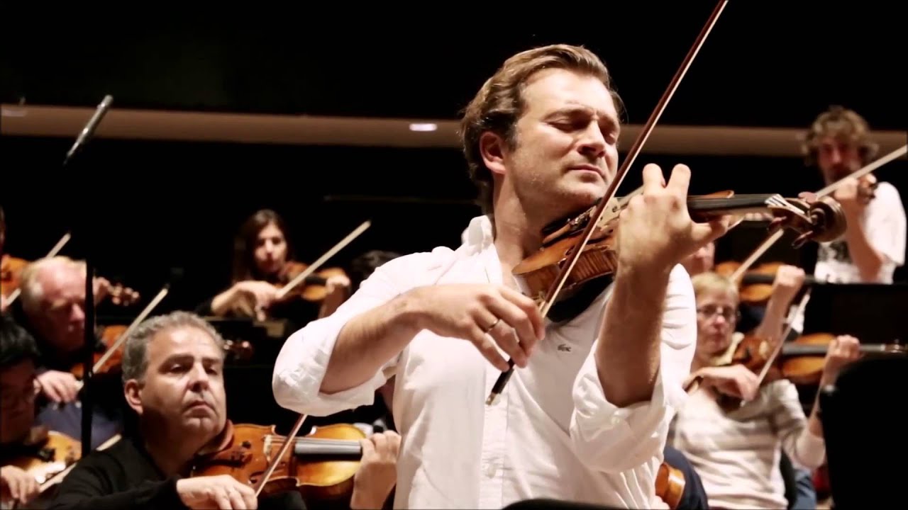 Renaud Capuçon records Sarasate's Zigeunerweisen for Erato