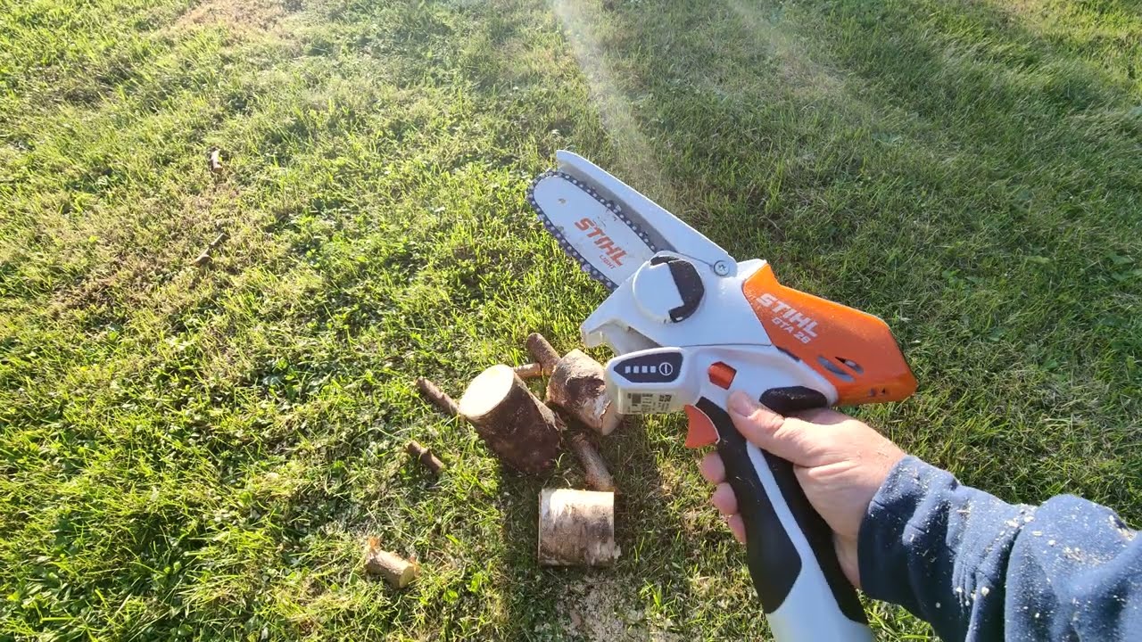 STIHL GTA 26 GEHÖLZSCHNEIDER AKKU MINNI KETTENSÄGE
