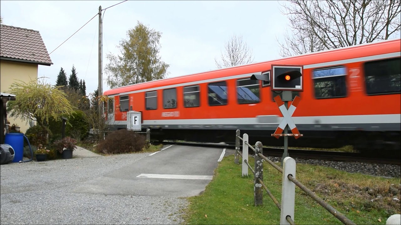 Bahnübergang Mittelurbach "Kornblumenweg"