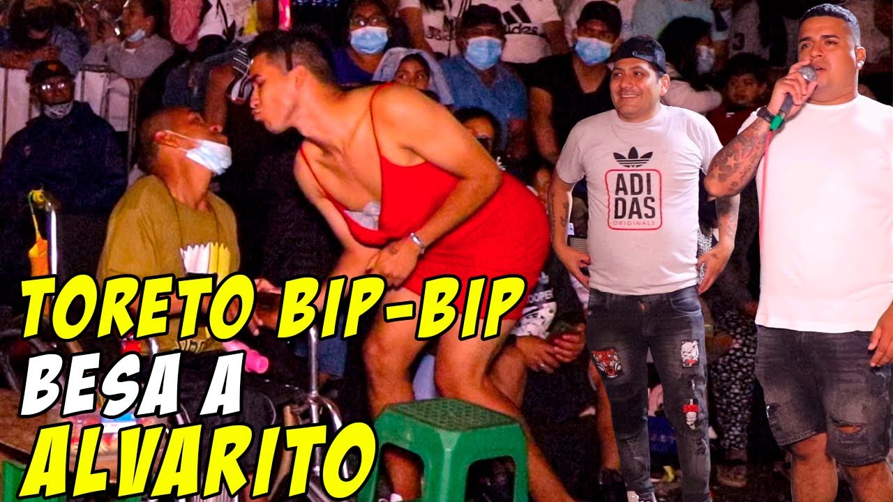 LOS TRES CHIFLADOS JUNTO A TORETO REALIZAN TREMENDO SHOW 😎😅 | EL MEJOR HUMOR PERUANO