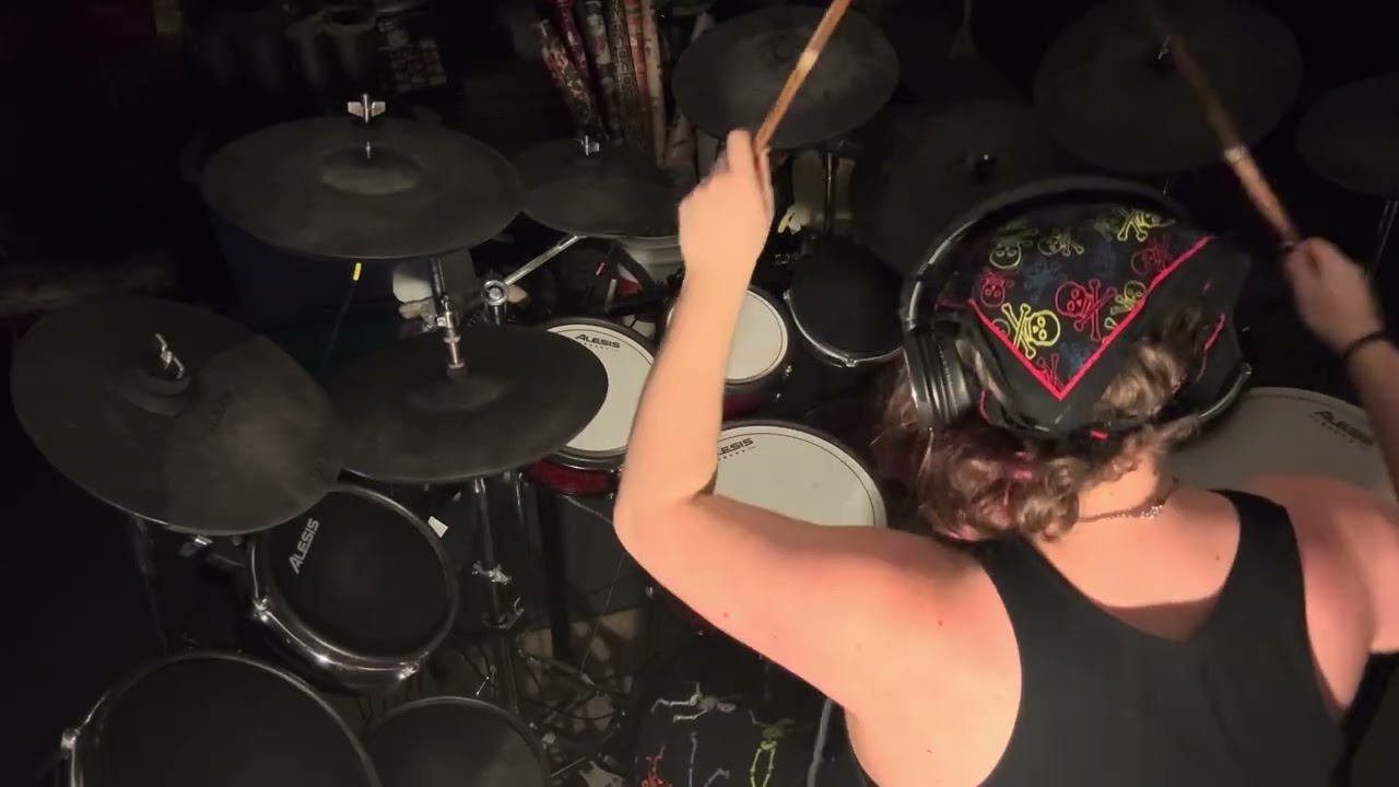Accept - Screaming for a Love Bite (Drum Cover)