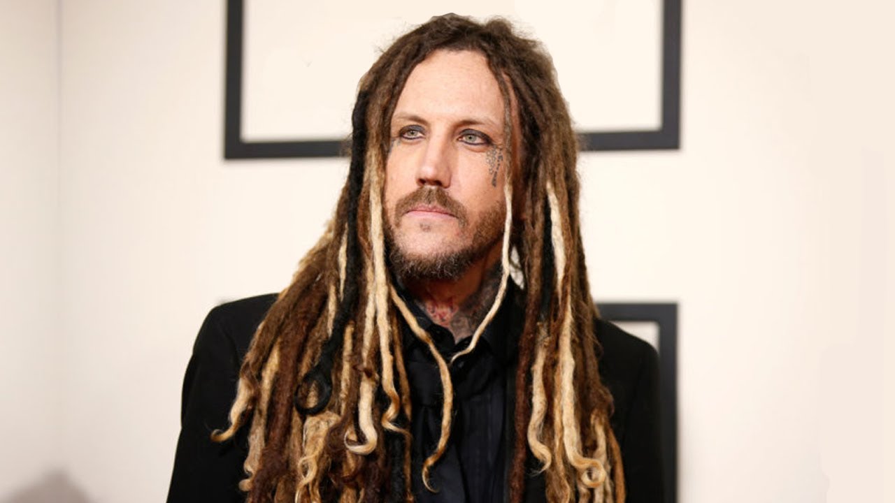 Почему Брайан Уэлч ( Brian Head Welch ) вернулся в  Korn?!
