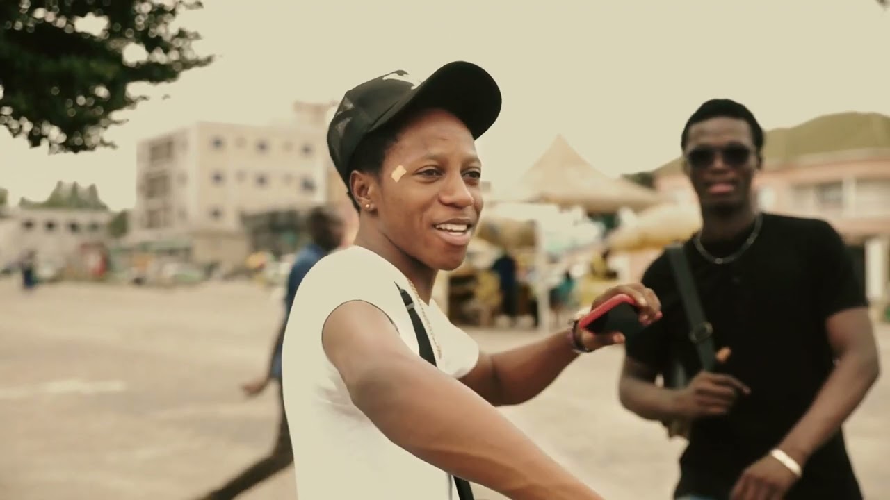 Papy_Tchulo_-_Visionnaire_[clip_officiel ]Film by OAG