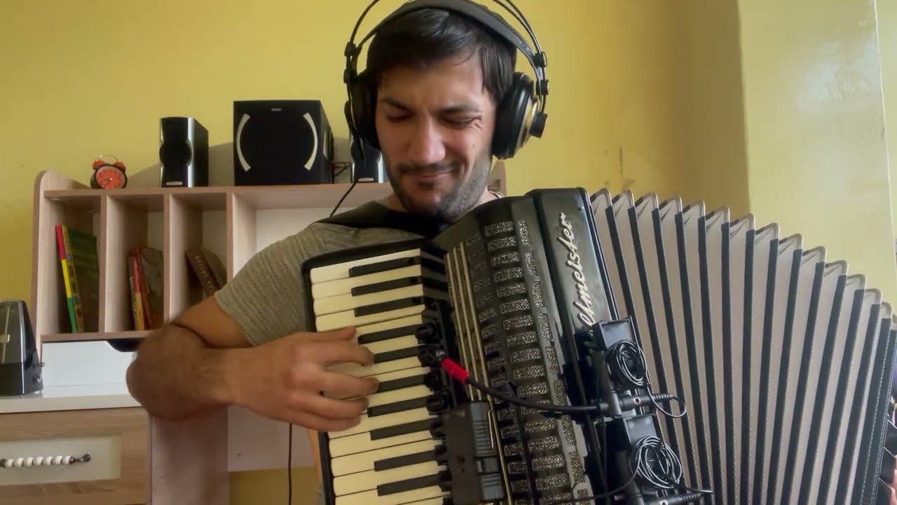 Besame Mucho Consuelo Velazquez accordion arr. Arrigo Tomasi