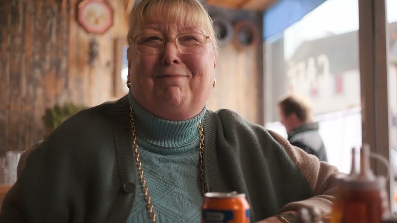 Cafe (2024)