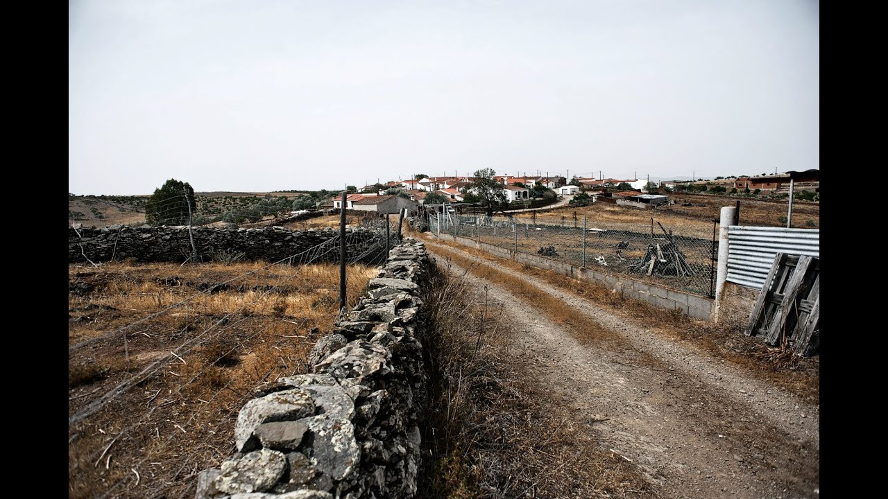Alcaria dos Javazes | A povoação feita de pedra e rocha