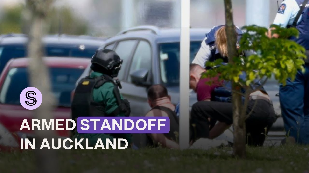 Shooting of police officer sparks 3.5 hour armed standoff in Auckland | Stuff.co.nz