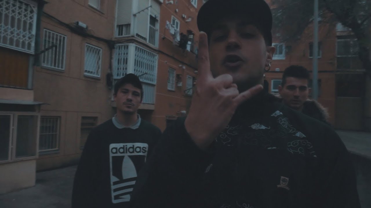 PUROS Y BRUTOS - LA CALLE NO ES FICTICIA | VIDEOCLIP