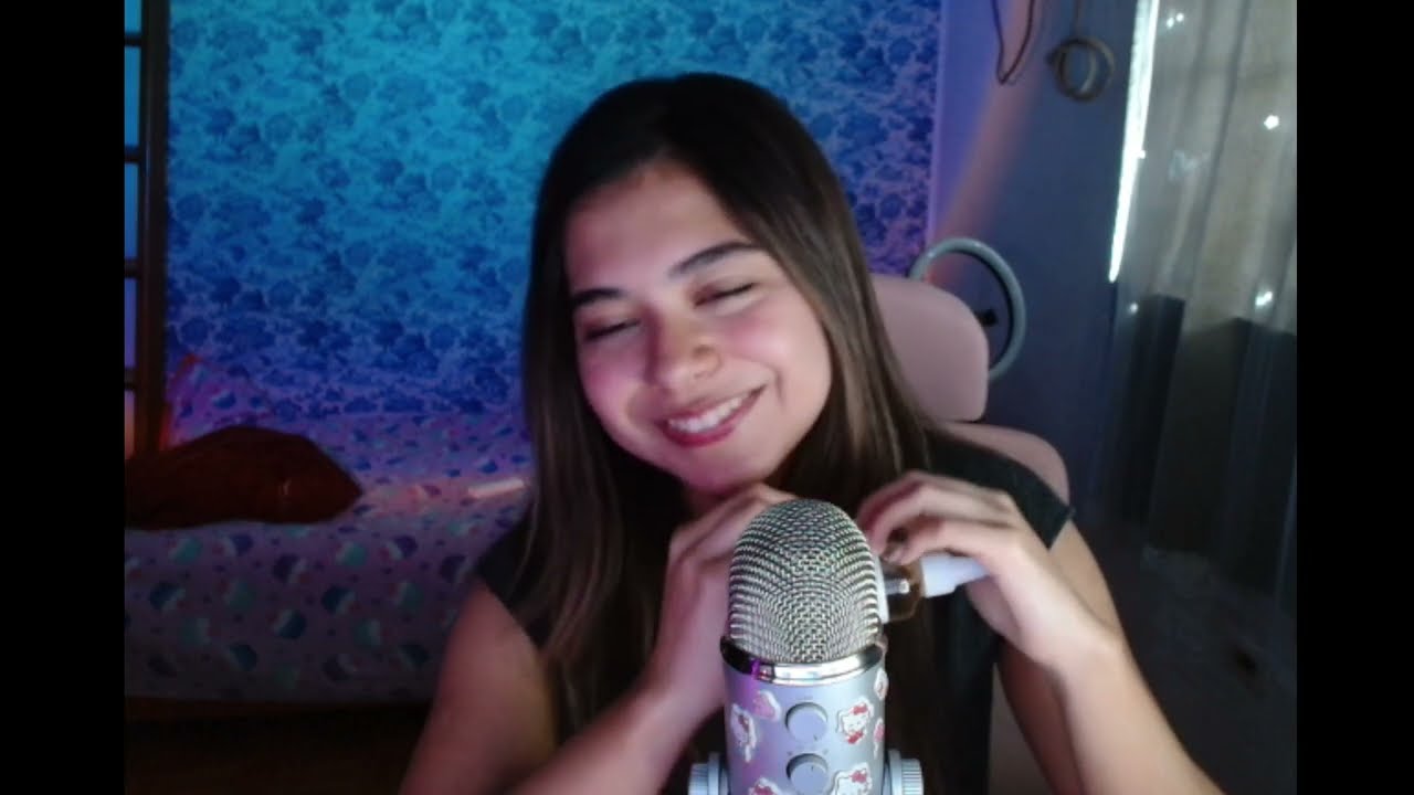 asmr, 20 años soltera y contando...