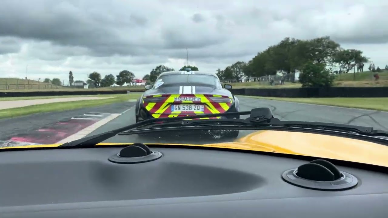 Lotus Elise s1 a l’attaque de l’alpine gendarmerie BRI