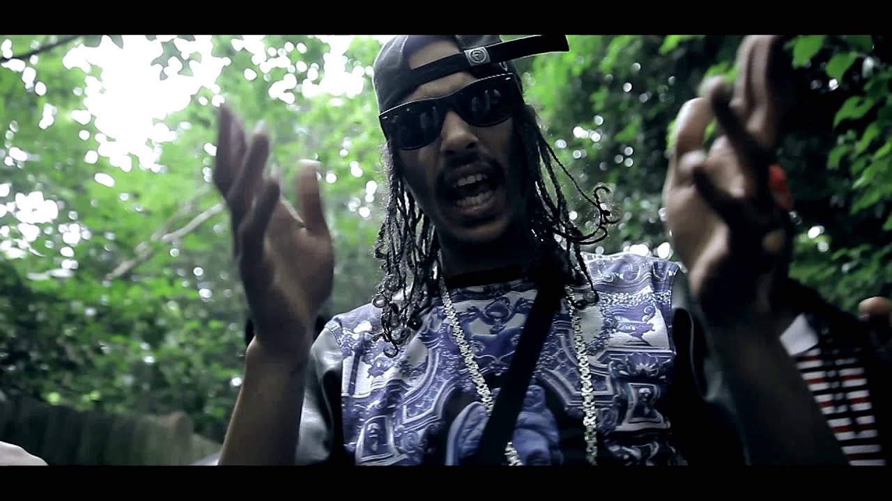 Lil Zee , Tracer , Taz Mula - Life Of A villain [Official Video] @LilZeeofficial @itspressplayent