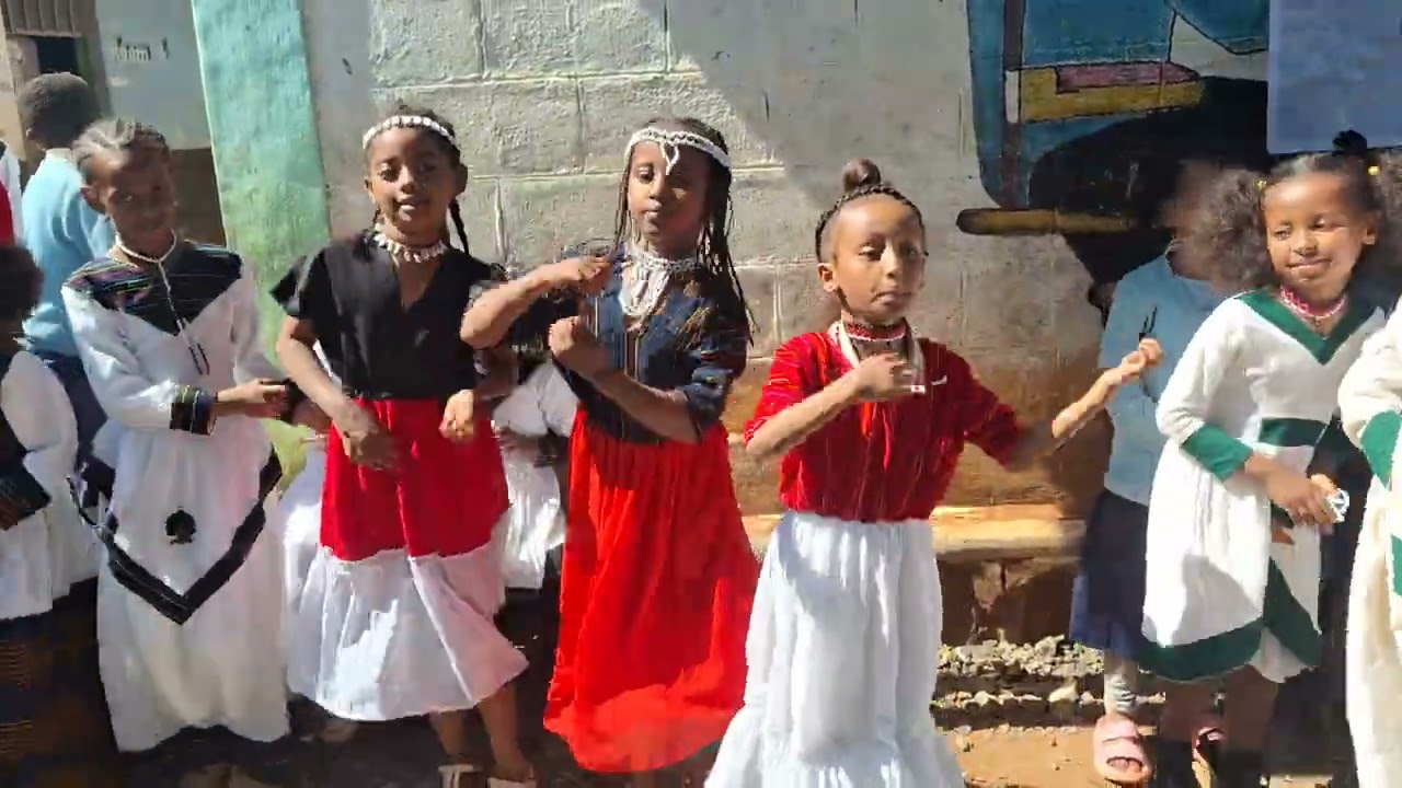 Akkaadaamii Waliif Damee Naqamtee Lakk.2: Shubbisa Aadaa Godinaalee Adda addaa