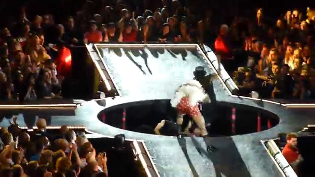 Madonna - 
