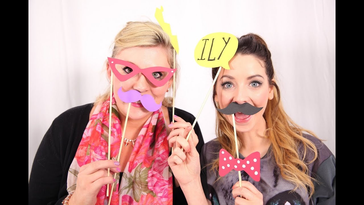 ZOELLA & SPRINKLE OF GLITTER: PHOTOBOOTH