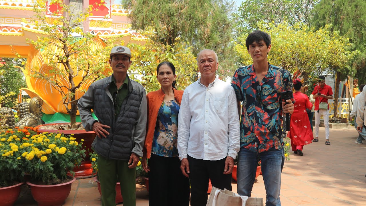 Tết: Mùng 1 đi Chùa đầu năm. Cần Thơ đi Châu Đốc (phần 1) quay đầu trong ngày