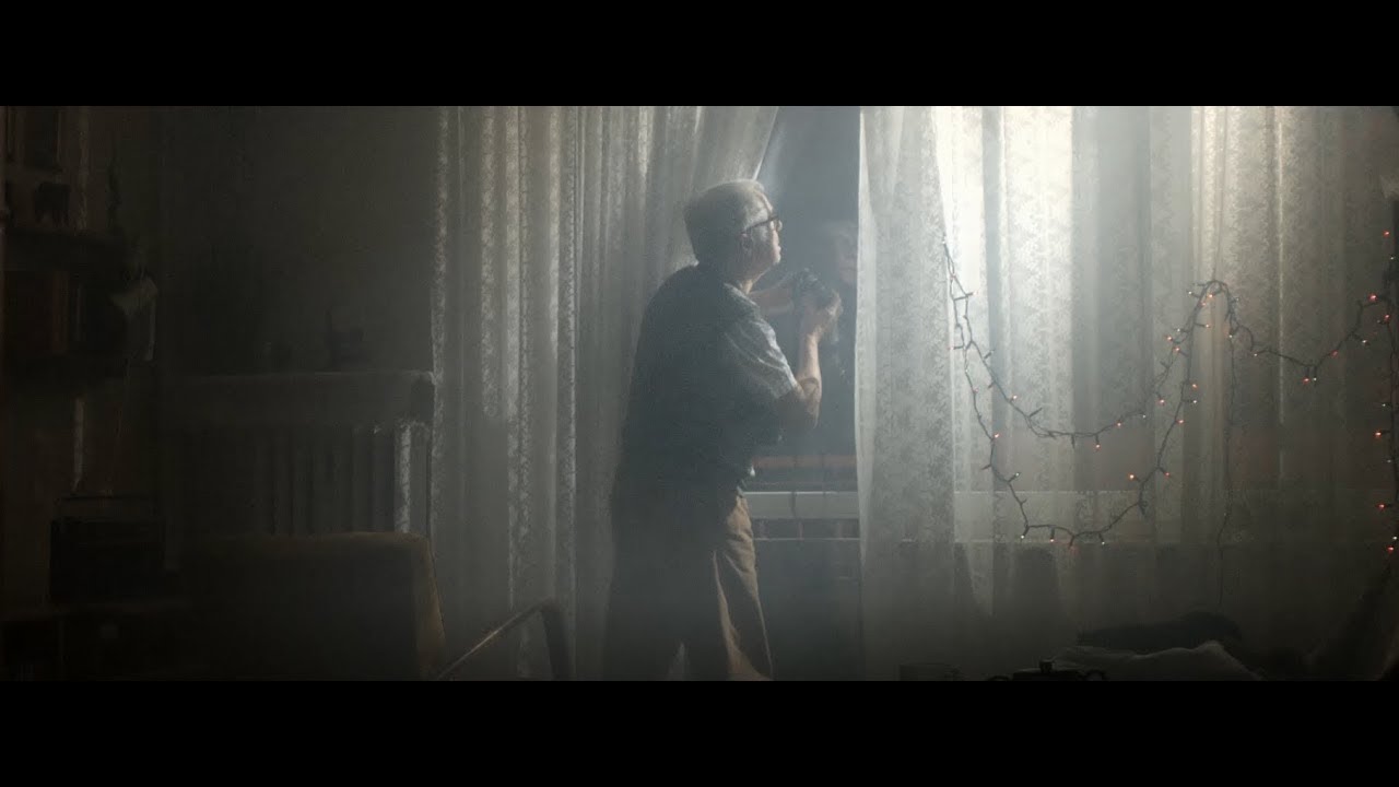 LIGHT / ŚWIATŁO (short film)