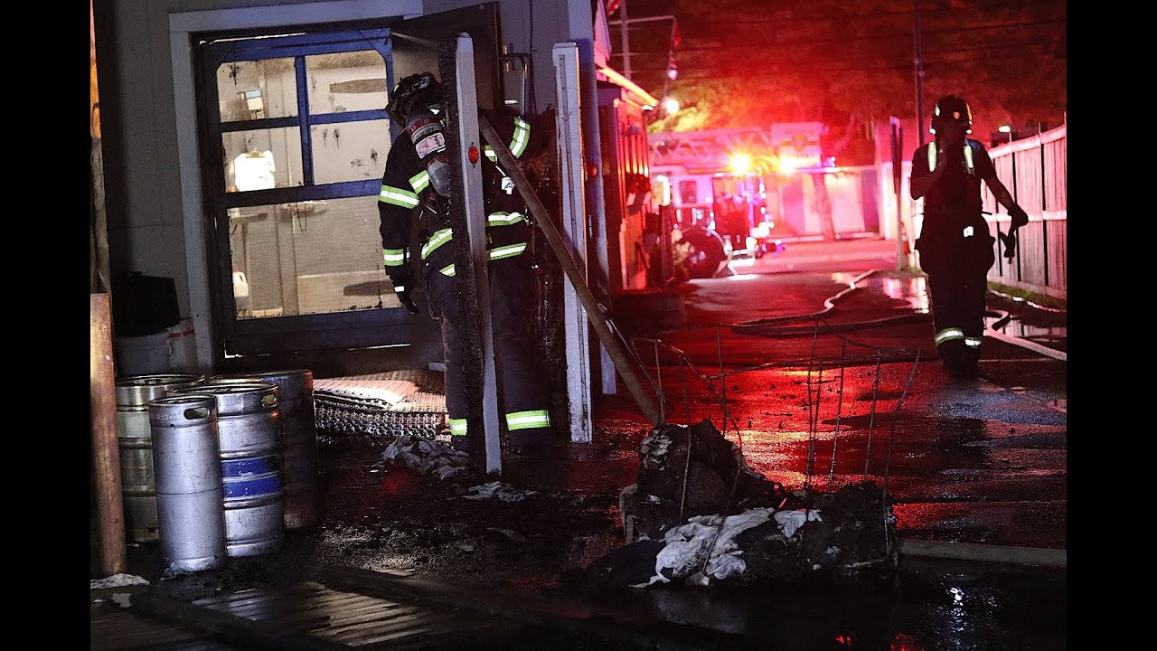 Firefighters knock down fire at popular harbor side restaurant