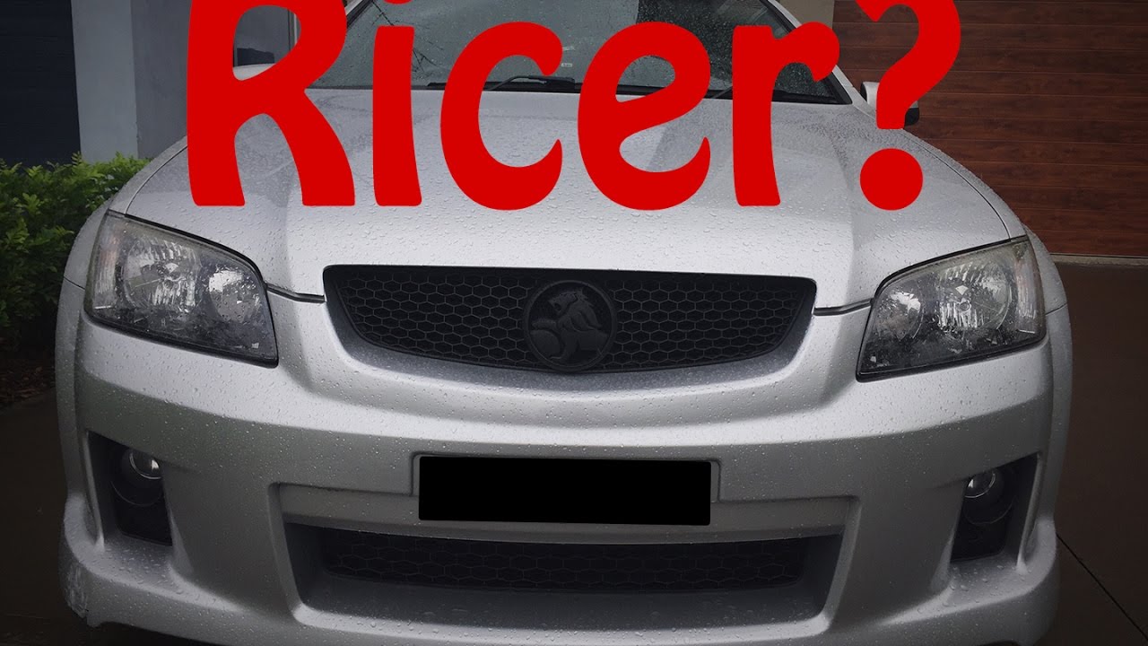 Ricer Commodore (Plasti-dipping my badges)