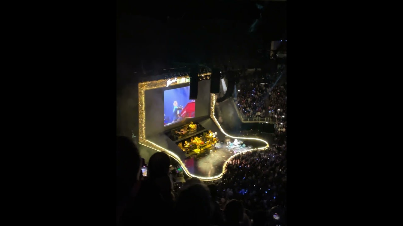 Goodbye Yellow Brick Road - Elton John farewell tour - London o2 arena - April 2023