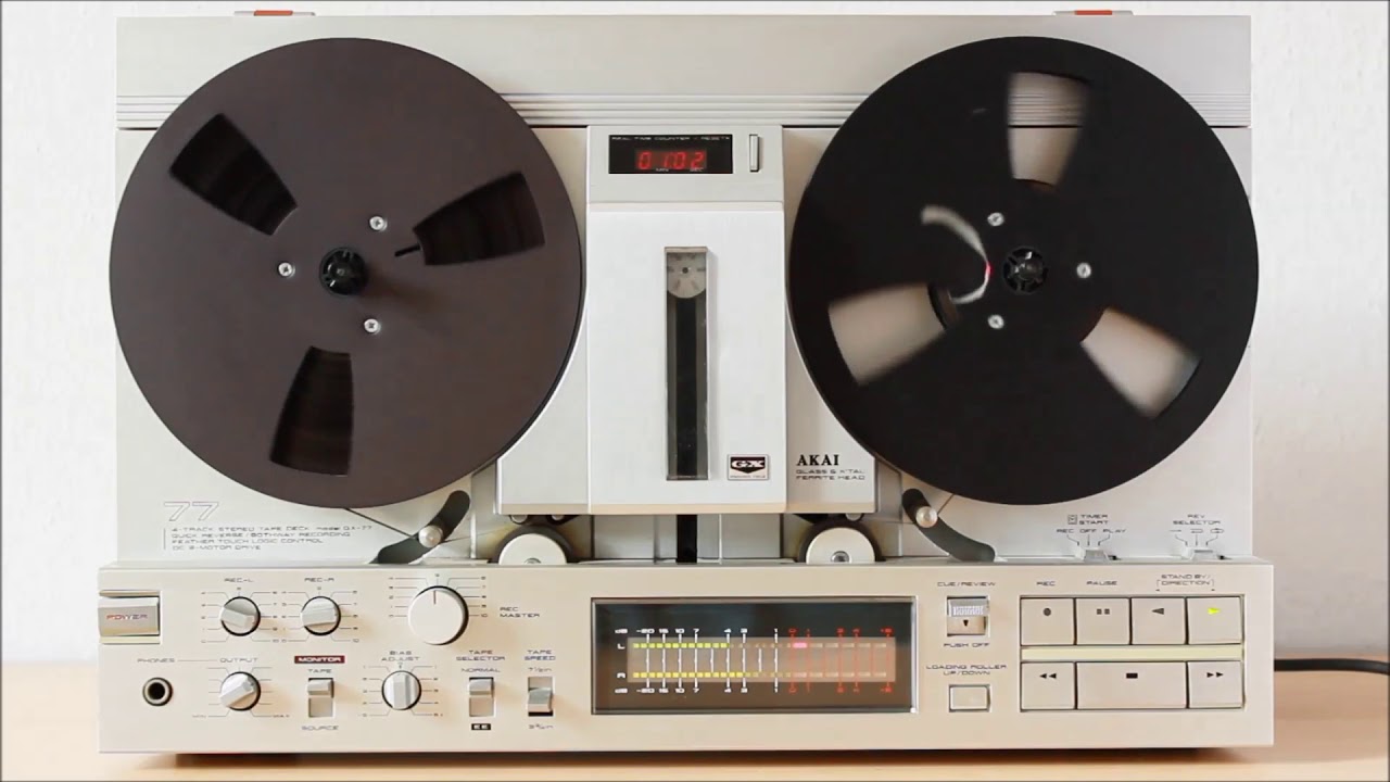 Dirrrty Dirk - Enjoy The Music - AUDIO + Akai Taperecorder