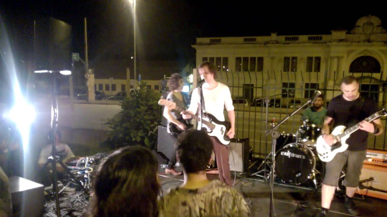 Ludovic - Janeiro continua sendo o pior dos meses (Ao vivo)