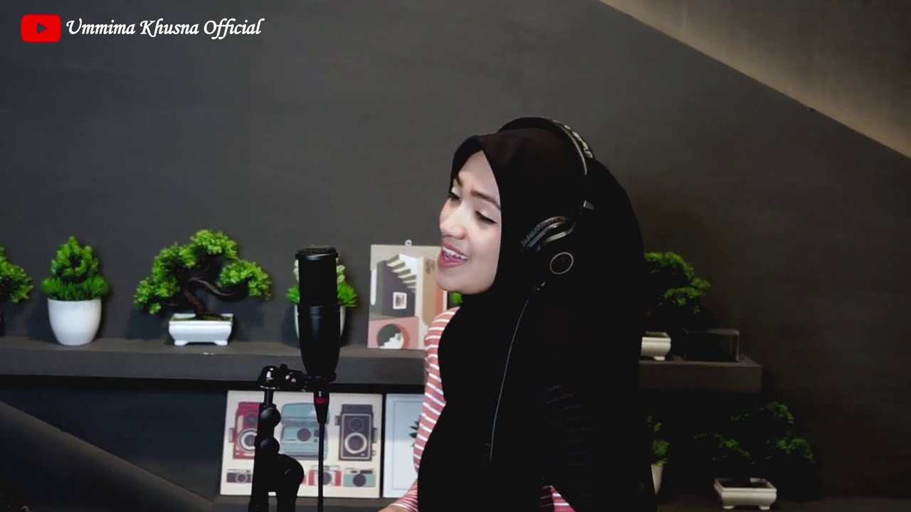 SETANGKAI ANGGREK BULAN  ( CIPTAAN ALOYSIUS RIYANTO ) - UMIMMA KHUSNA COVER