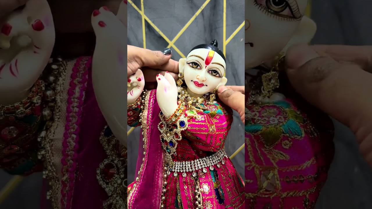 श्री कृष्ण का एकादशी श्रृंगार दर्शन 🥰#shringar #ekadashi #vrindavan #radharaman #trendingshorts 